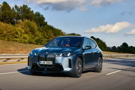 BMW iX xDrive60 M Sport (2025 - )