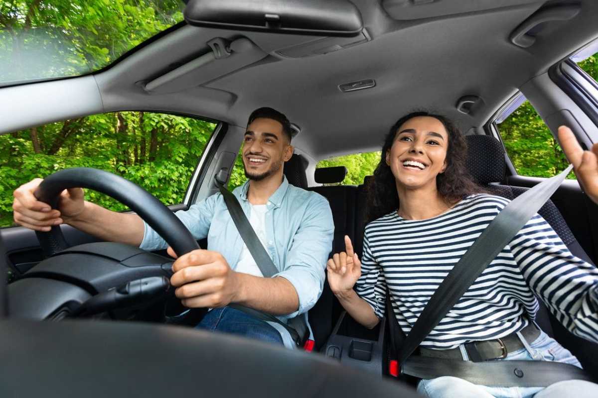 Car insurance price by title: Mr, Mrs, Miss or Ms - who pays more?