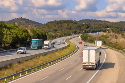 Solo drivers could be banned in Spain - Is the UK next?