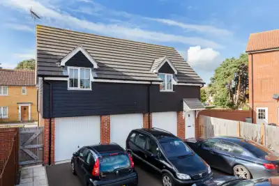 One in six drivers can’t park in their garage because their car is too big