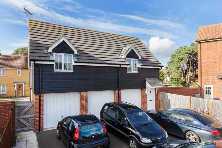 One in six drivers can’t park in their garage because their car is too big