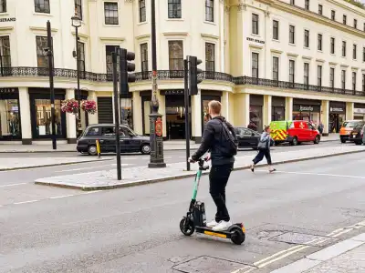 E-Scooters could soon require plates, tests and insurance in the UK