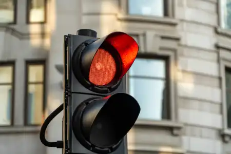 Record numbers of drivers caught by red light cameras