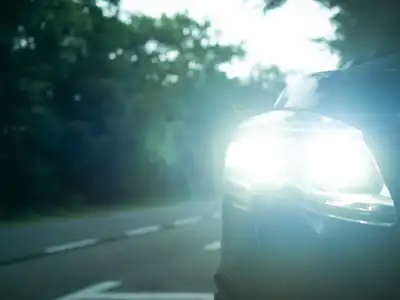 Can you get a fine for one headlight? Highway Code rules explained