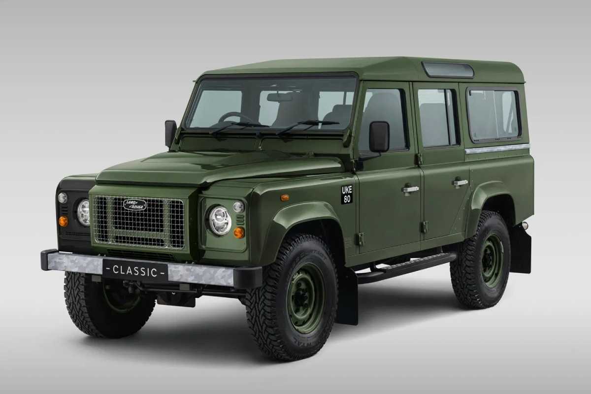 Jaguar Land Rover honours Winston Churchill with £295k Limited-Edition Defender