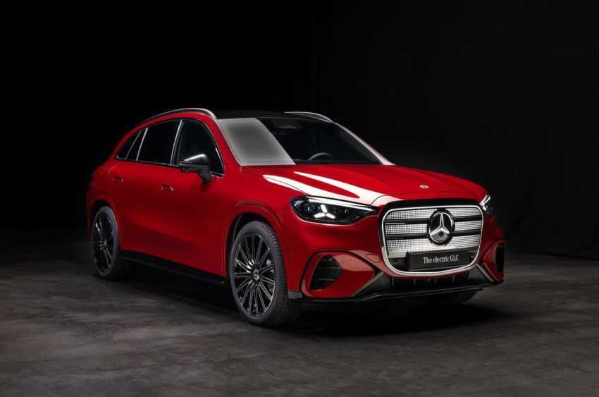 Mercedes GLC EV: A luxury electric SUV that looks like its petrol counterpart – with an AI brain