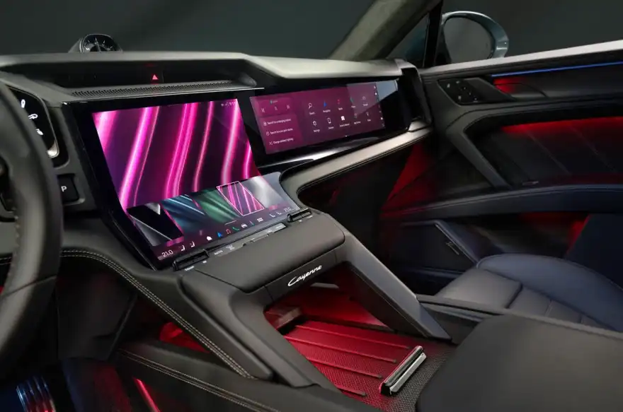 New Porsche Cayenne debuts with the brand’s largest screens to date
