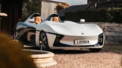 British EV startup Longbow unveils featherweight speedster prototype