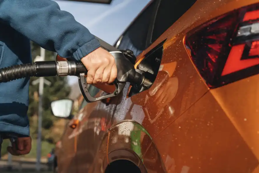 Electric cars set to overtake diesels on UK roads by 2030