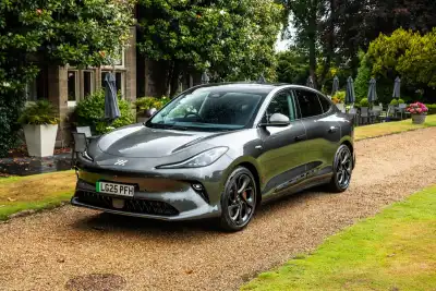 MG IM6 (2025 - )