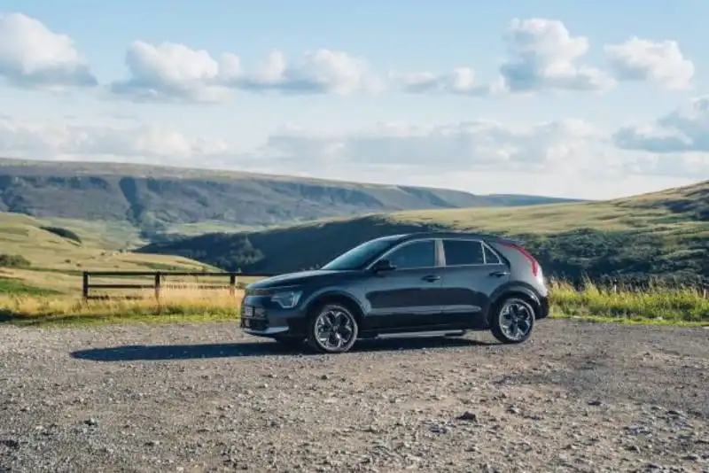 UK new car buyers score big savings as average discount nears £6,000