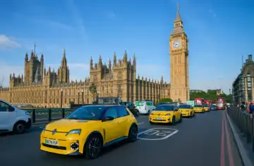 The Renault 5: The electric car Britain can’t get enough of