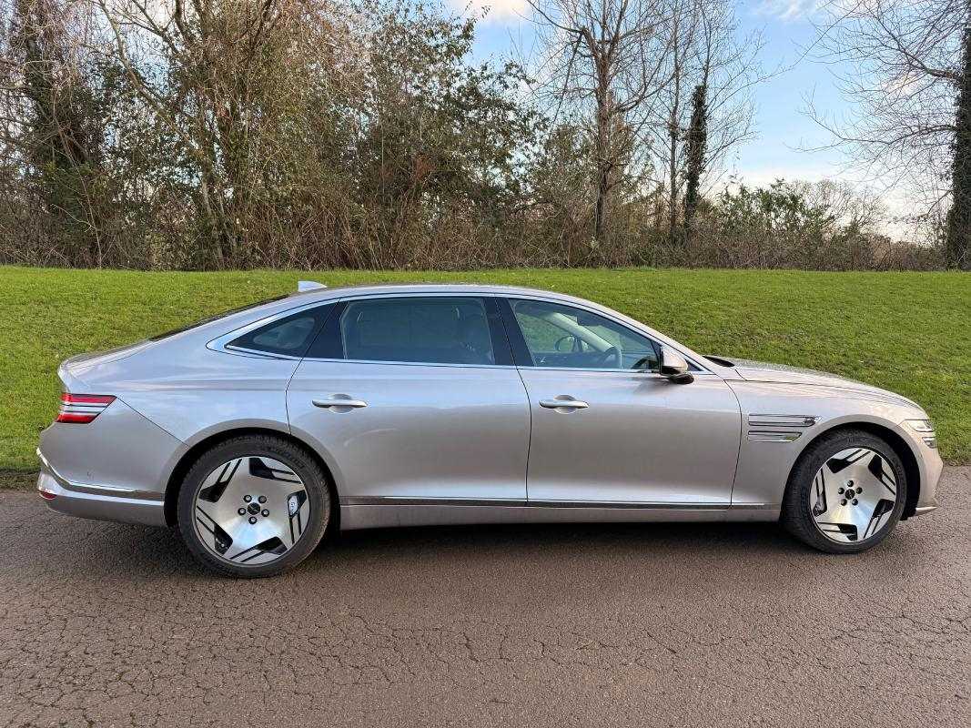 Genesis Electrified G80 Dynamic (2025 - )