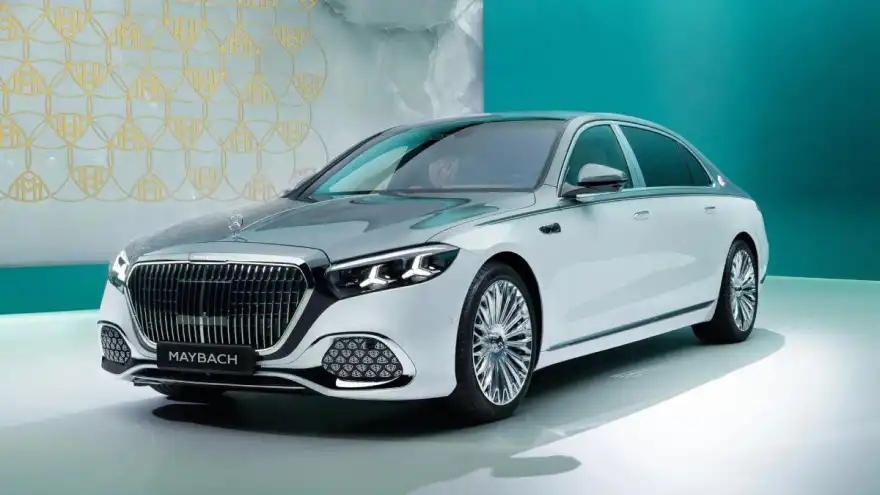 Mercedes-Maybach S-Class facelift: V12, superscreen & ultra-luxury interior
