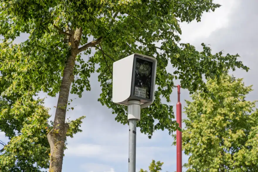 AI cameras catch 700+ drivers in one week in Sussex