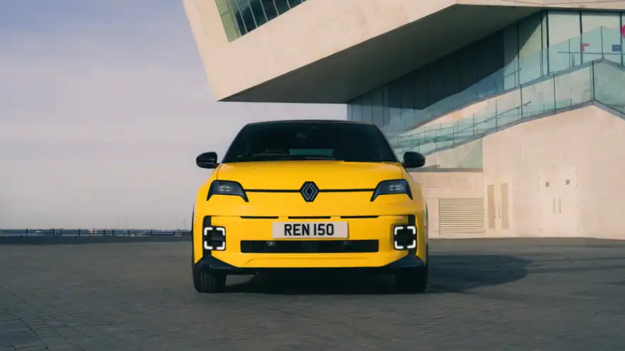 Renault 5 EV gets one-pedal driving: Here’s how it works