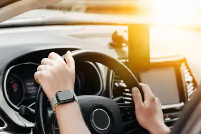 Drivers could be fined for checking their smartwatch behind the wheel, RAC warns