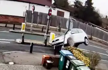 Infamous crash-prone bollards to stay despite years of collisions