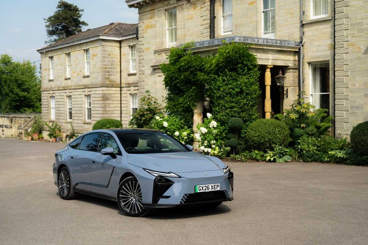 Lexus ES 350e: Can this new electric saloon redefine luxury?