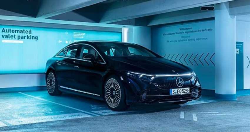 Parking is about to get a whole lot easier: The cars that can turn on the spot and park themselves