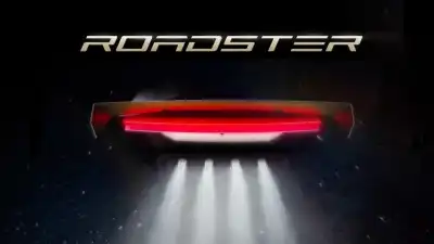 Tesla Roadster set for 1 October reveal with rocket thrusters