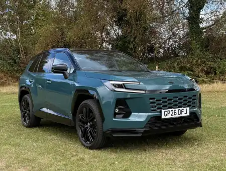 Toyota RAV4 2026 (2026 - )