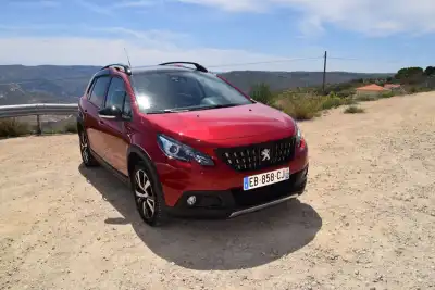 Peugeot 2008 (2013 - 2019) Review