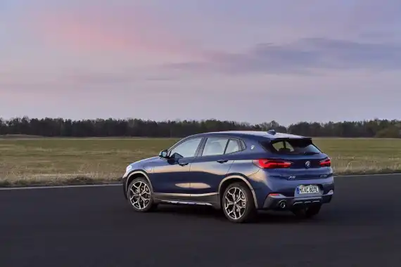 BMW X2