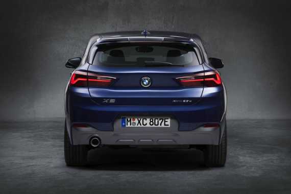 BMW X2