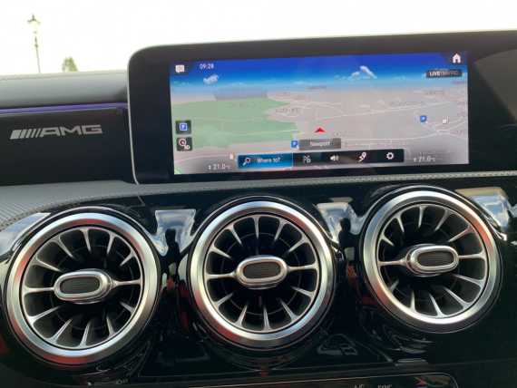 Mercedes-Benz AMG CLA 45