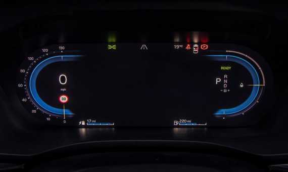 Volvo XC60 Recharge Plug-In Hybrid (2021 - )