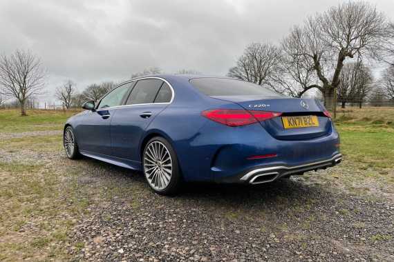 Mercedes C 220 d AMG Line Saloon Premium (2021 - )