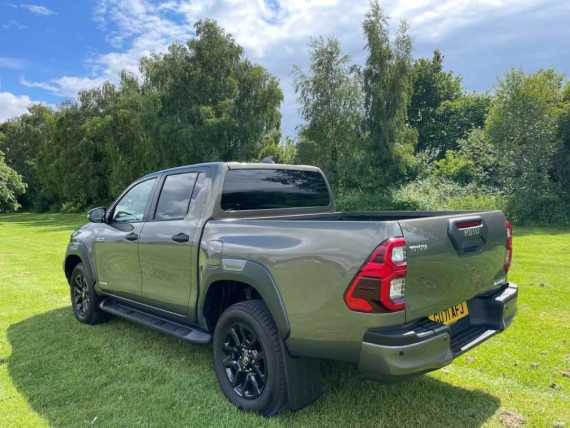 Toyota Hilux (2022 - )