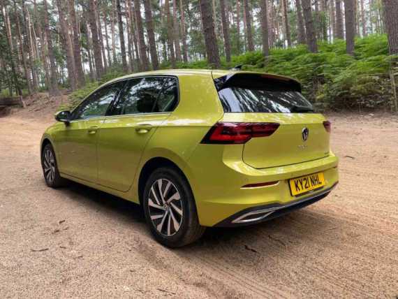 Volkswagen Golf Style eHybrid