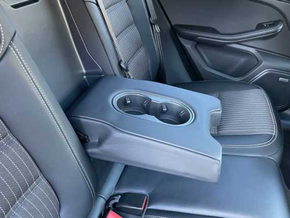 Porsche Macan T