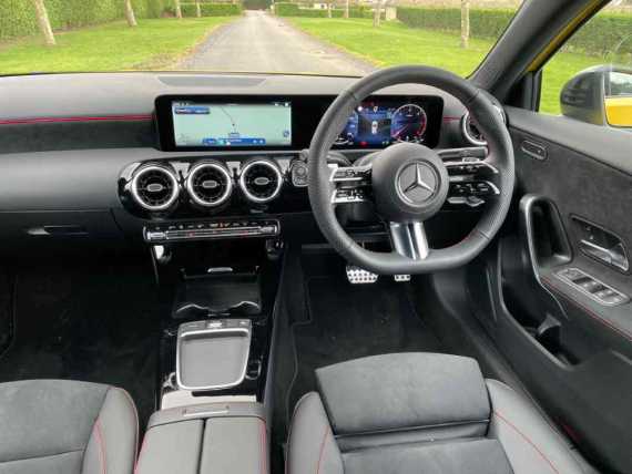 Mercedes A 200 d AMG Line Executive