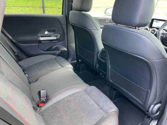 Mercedes B 200 d AMG Line Executive