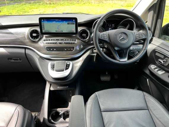 Mercedes EQV 300 Sport Premium Plus