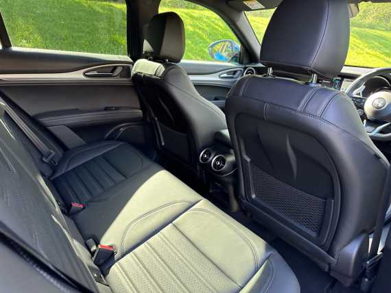 Alfa Romeo Stelvio Veloce