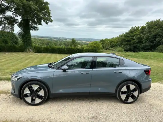 Polestar 2 2024