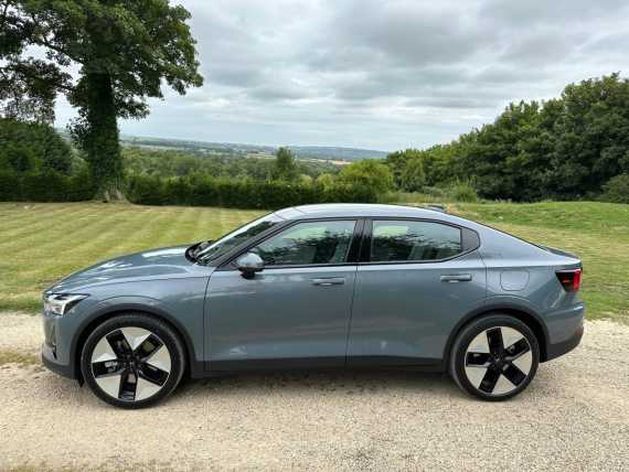Polestar 2 2024