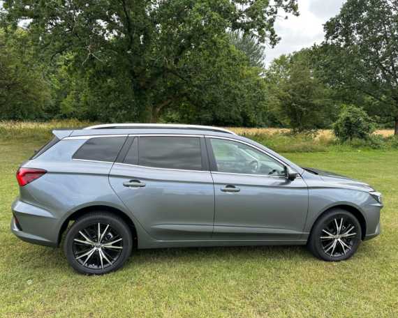 MG5 EV Trophy Long Range