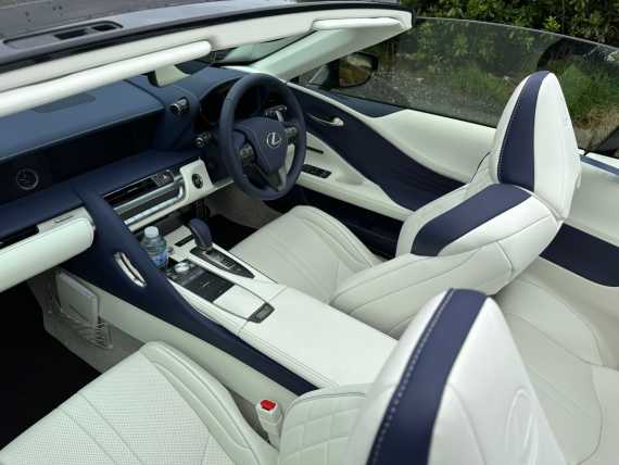 Lexus LC 500 Convertible V8 (Regatta Inspiration)