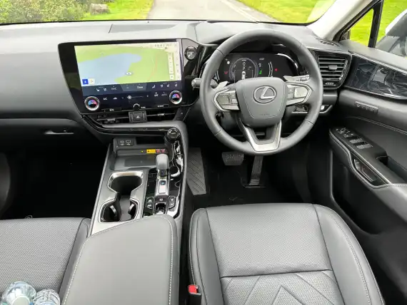 Lexus NX 450h