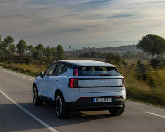 Volvo EX30