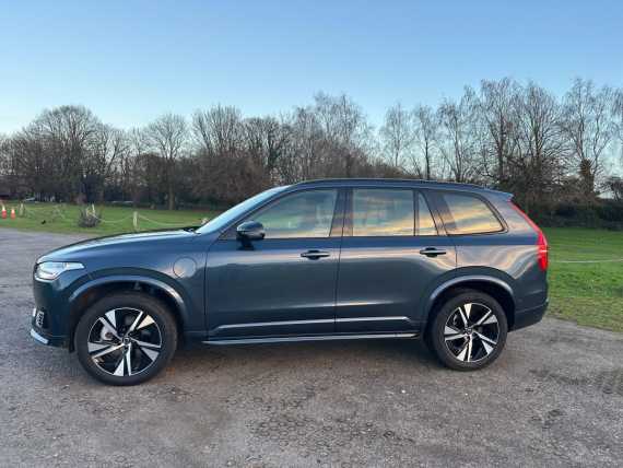 Volvo XC90 Recharge Plug-in Hybrid