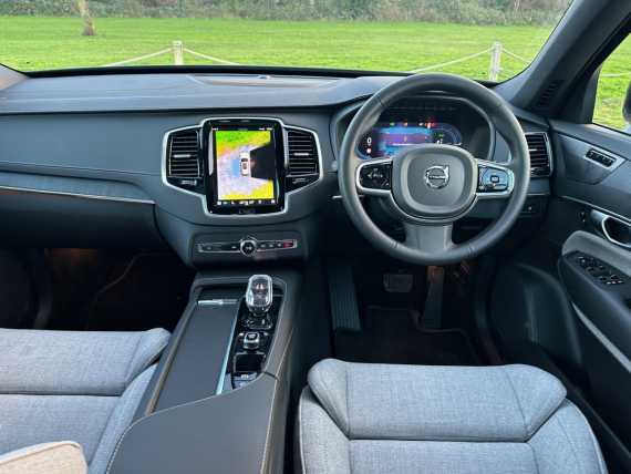 Volvo XC90 Recharge Plug-in Hybrid