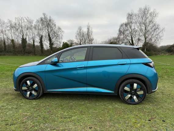 BYD Dolphin