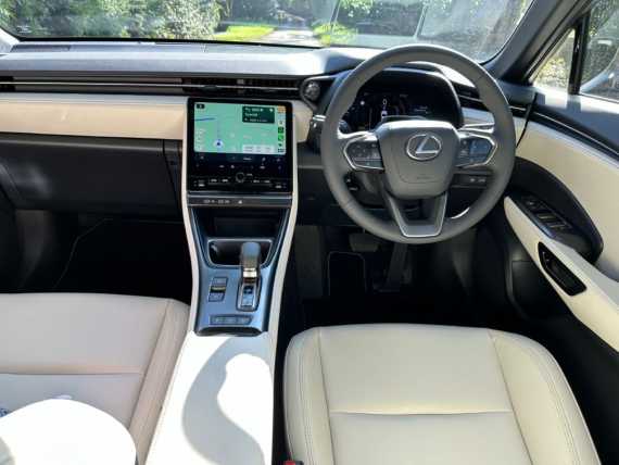 Lexus LBX