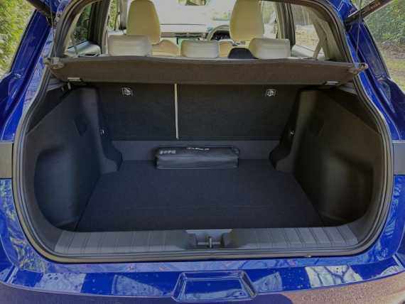 Lexus LBX
